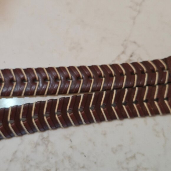 Tommy Bahama Mens Belt Size 38 Braided Leather Belt Solid Brass Buckle Brown - Picture 4 of 10